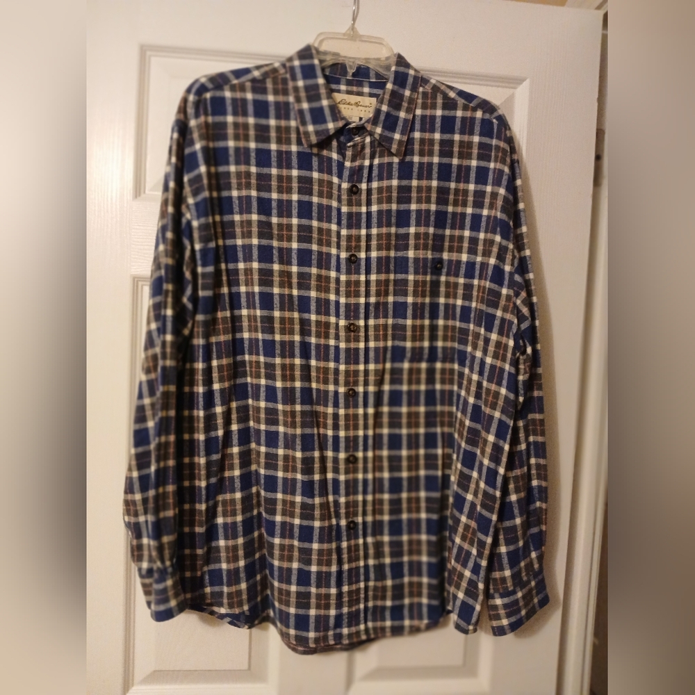 Eddie Bauer Men's Cotton Flannel Shirt - Size L